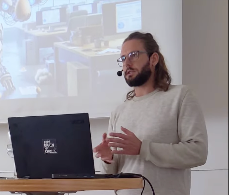Hannes Stelzer — KI-Berater & Gründer agile-Lab.ai